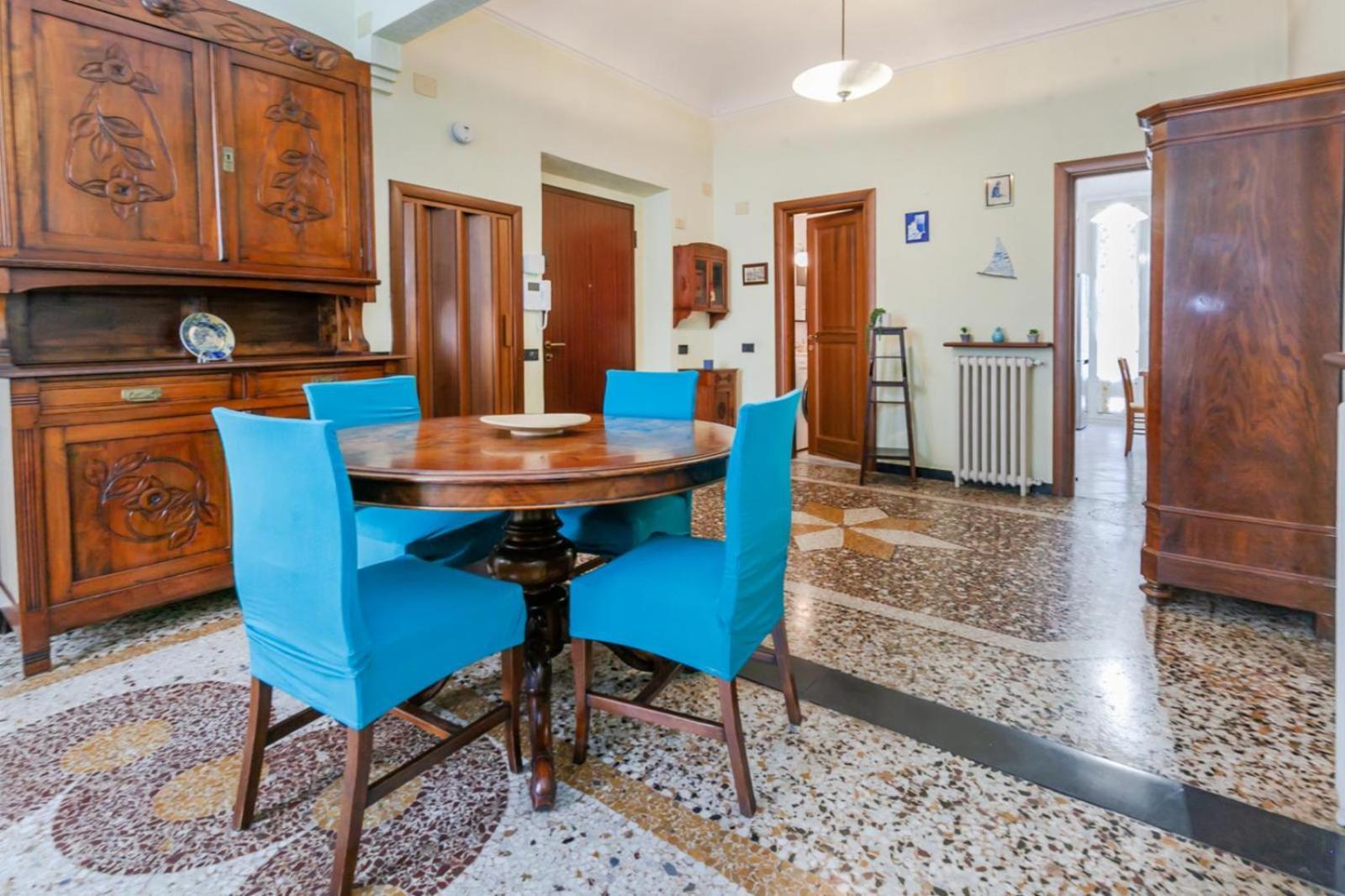"Ca Niella" Art And Fun 9 Minutes From The Sea Apartment Savona Luaran gambar